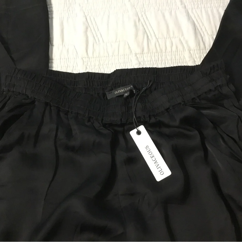 Olivaceous Wide Leg black Satin Flowy Pants L